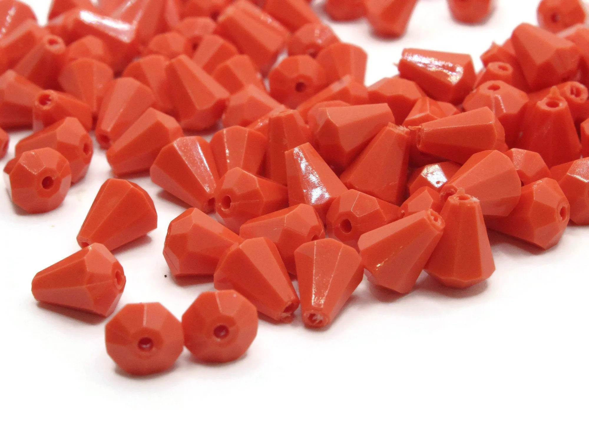 100 9mm Vintage Orange Plastic Teardrop Beads