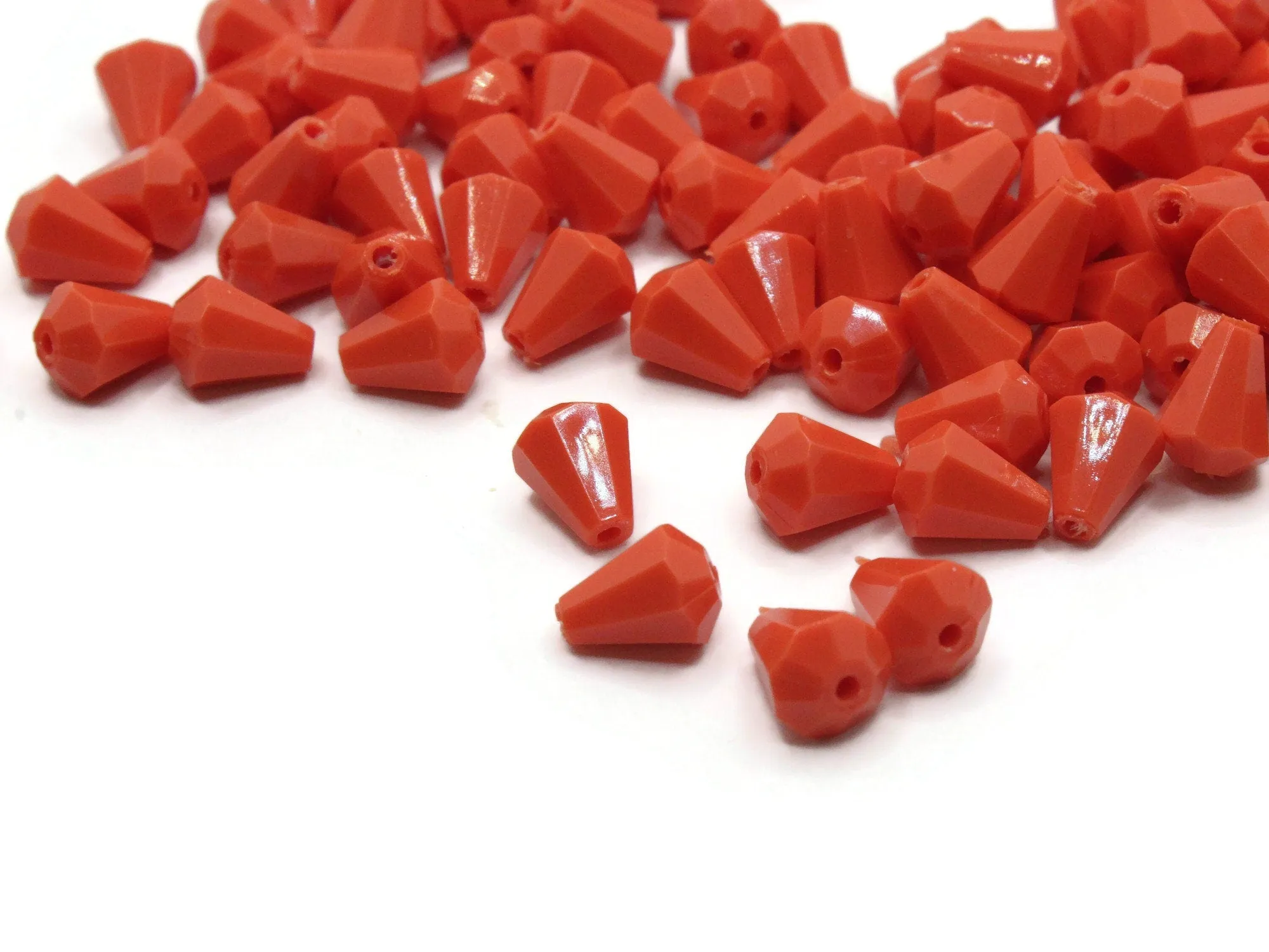 100 9mm Vintage Orange Plastic Teardrop Beads