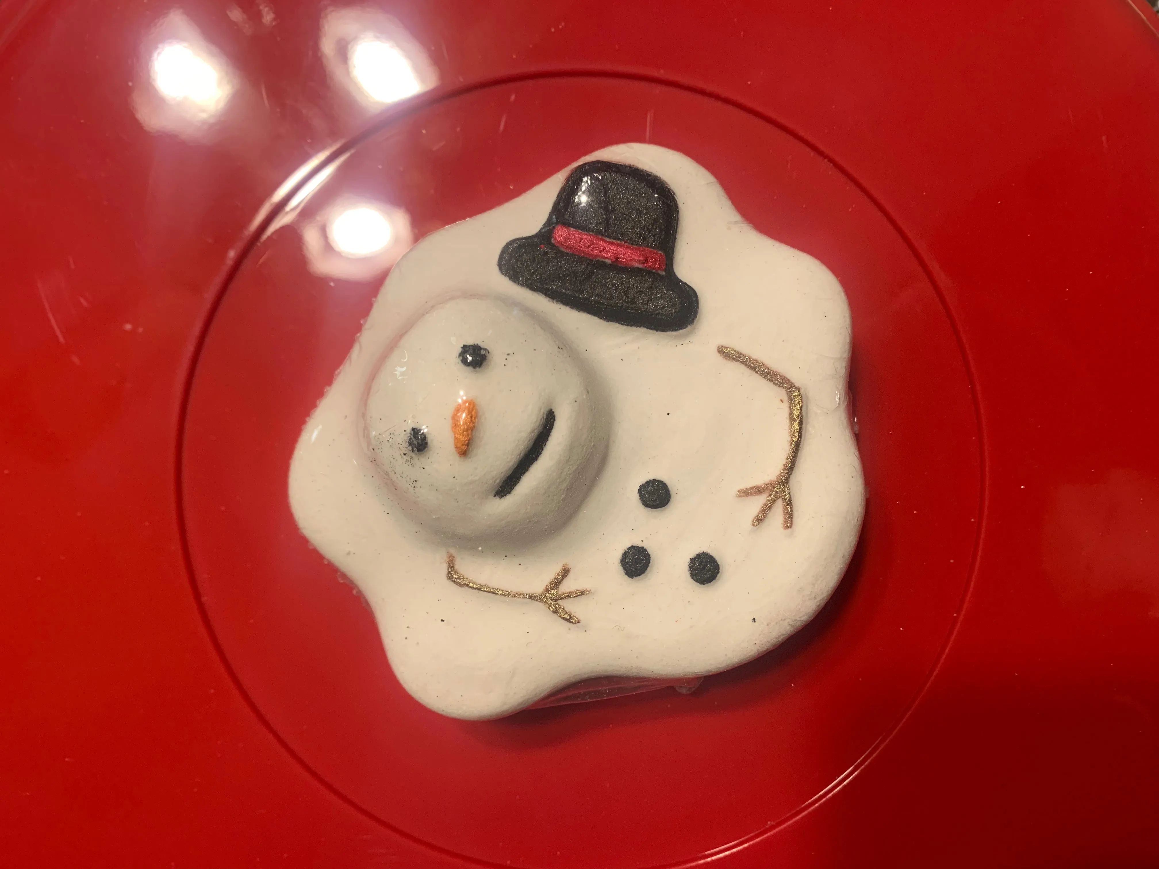 Color Changing Melted Snowman BathBomb with Surprise Inside | Foaming | Moisturizing