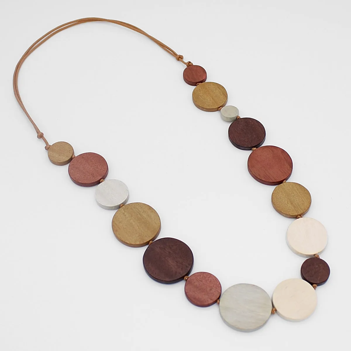 Natural Caryn Circle Necklace