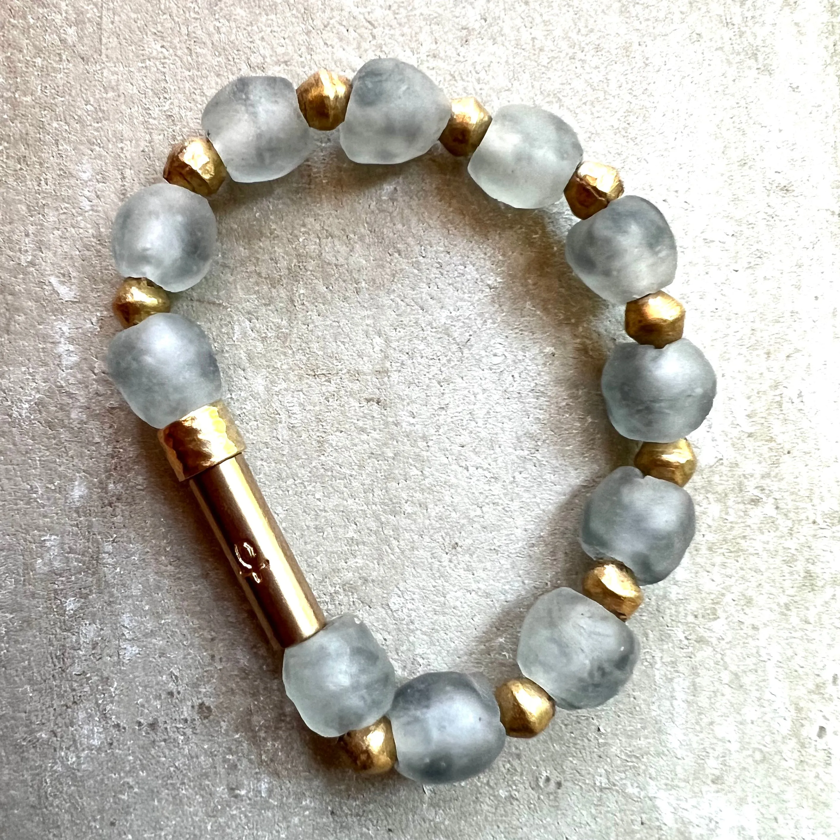 Recycled Glass Mist Shine Bracelet